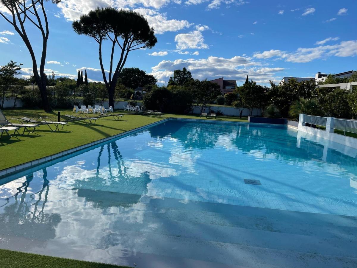 רויומס Residence De Tourisme Domaine De Janus מראה חיצוני תמונה