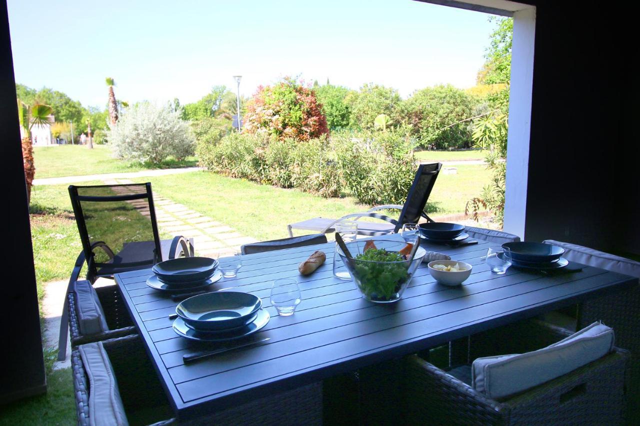 רויומס Residence De Tourisme Domaine De Janus מראה חיצוני תמונה