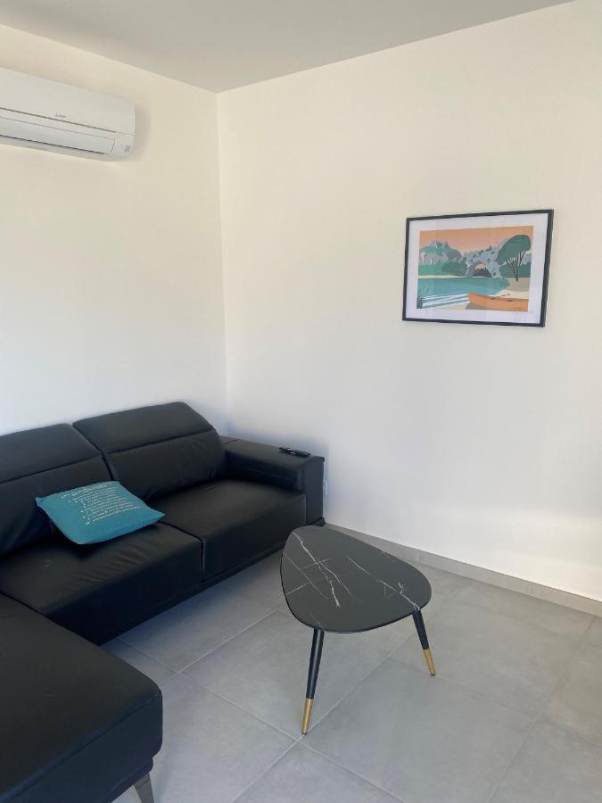 רויומס Residence De Tourisme Domaine De Janus מראה חיצוני תמונה