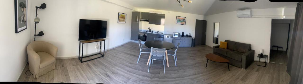 רויומס Residence De Tourisme Domaine De Janus מראה חיצוני תמונה
