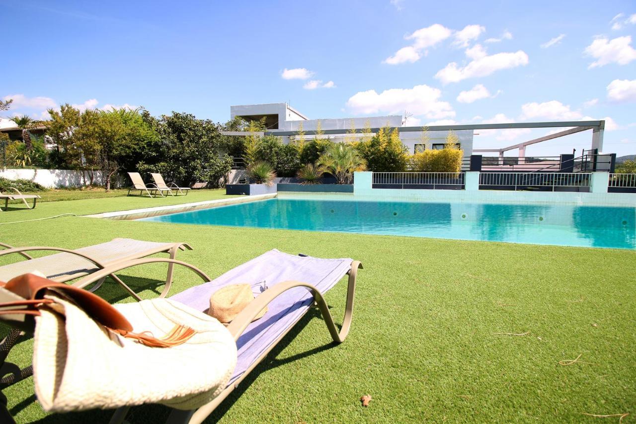 רויומס Residence De Tourisme Domaine De Janus מראה חיצוני תמונה